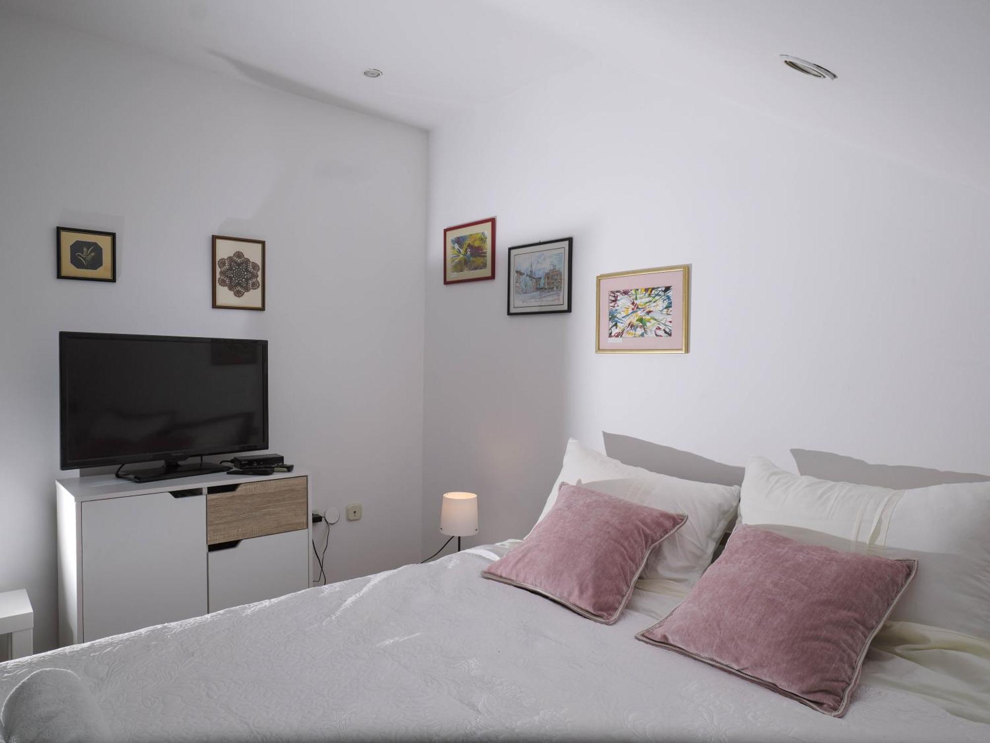 Apartment Quietude In Visnjevac